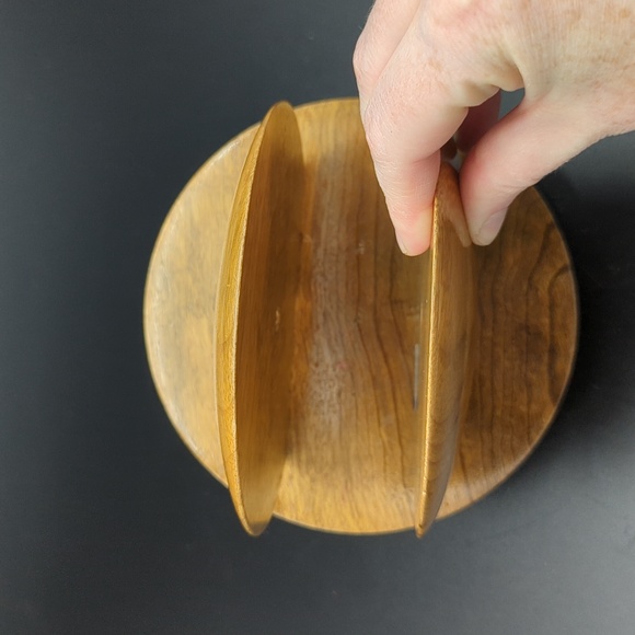 Vintage Oregon Myrtle wood napkin or letter holder - Picture 4 of 7